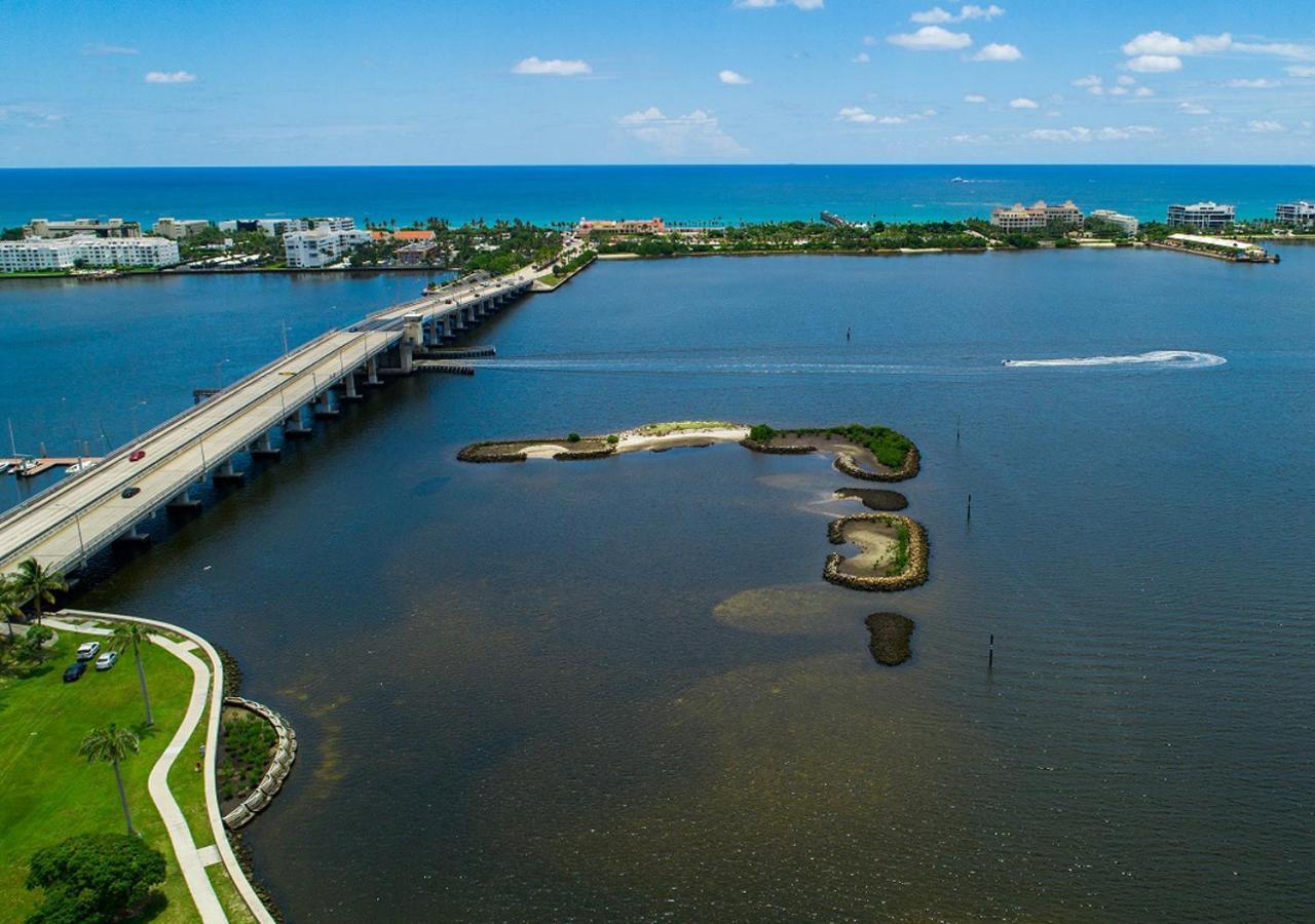 M Lake Worth Beach - Modern Villas Near West Palm Beach, Chic Retro Vibes, King Bed, Cozy Backyard, Bbq, Workspace, High-Speed Internet, Free Parking, 5 Minutes To Downtown & Beach Ngoại thất bức ảnh