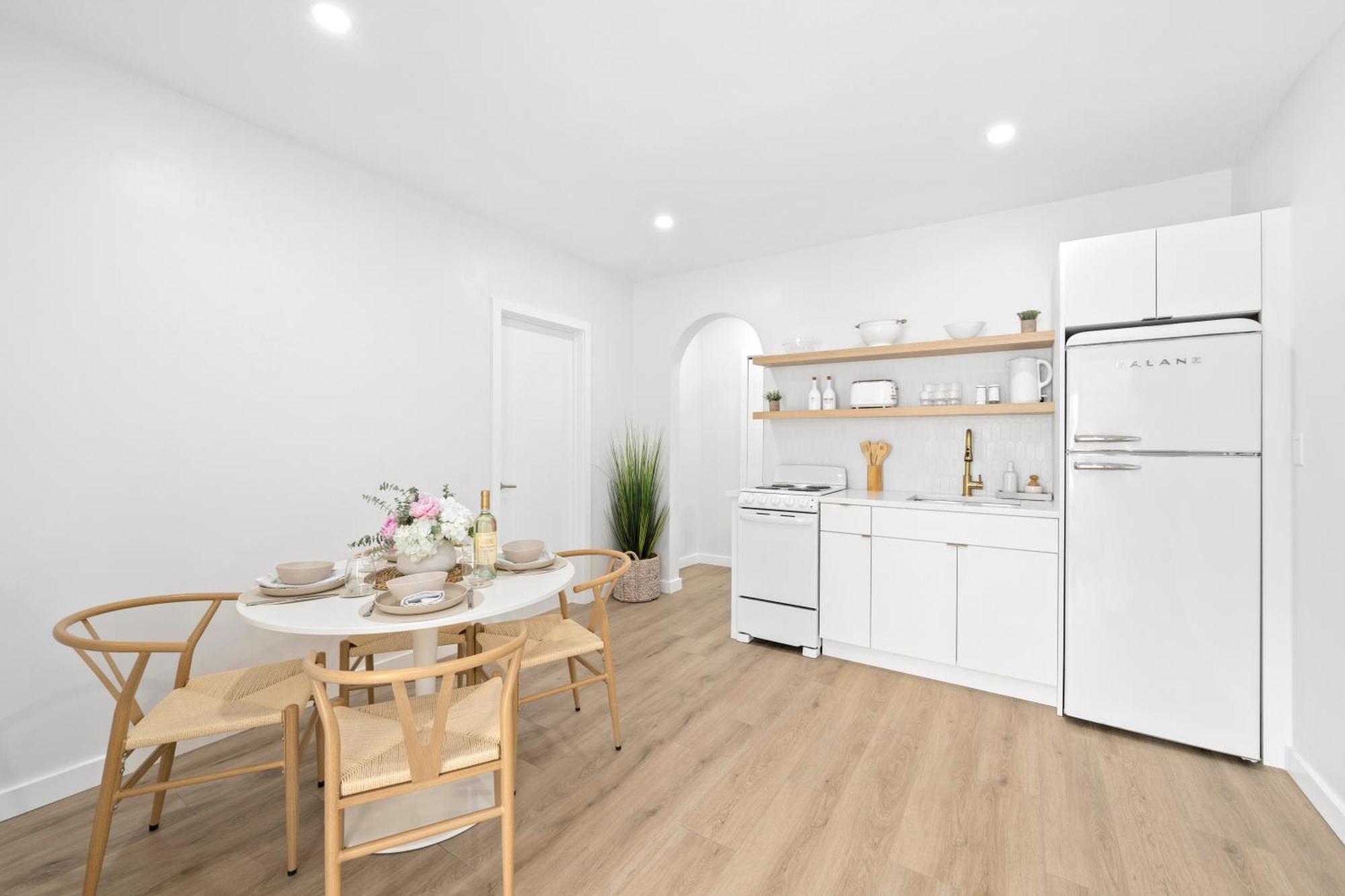 M Lake Worth Beach - Modern Villas Near West Palm Beach, Chic Retro Vibes, King Bed, Cozy Backyard, Bbq, Workspace, High-Speed Internet, Free Parking, 5 Minutes To Downtown & Beach Ngoại thất bức ảnh