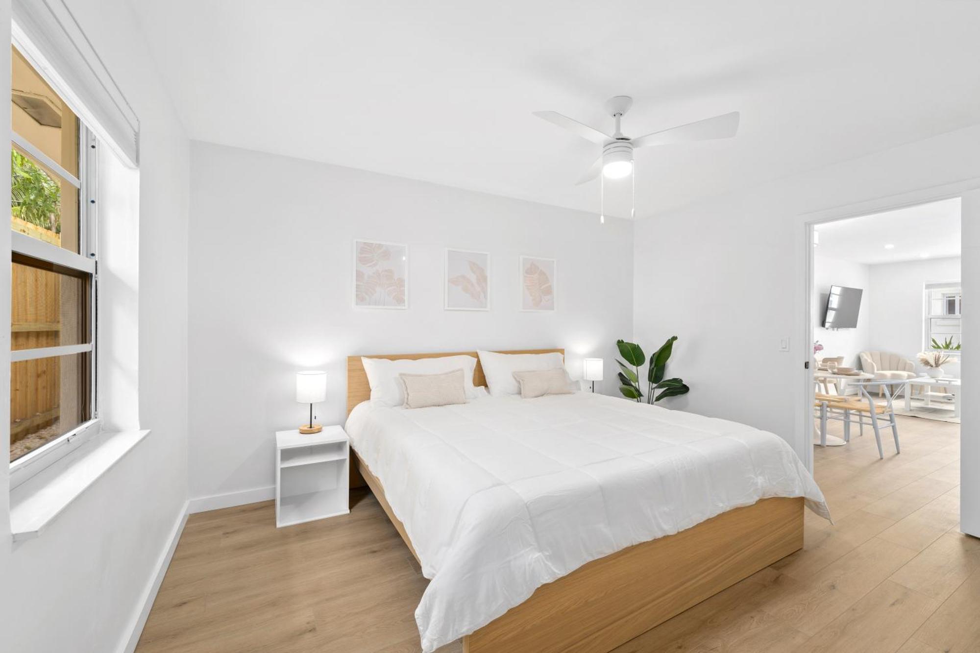 M Lake Worth Beach - Modern Villas Near West Palm Beach, Chic Retro Vibes, King Bed, Cozy Backyard, Bbq, Workspace, High-Speed Internet, Free Parking, 5 Minutes To Downtown & Beach Ngoại thất bức ảnh